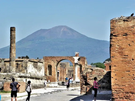 Tour of Pompeii & Wine Tasting on Vesuvius-11