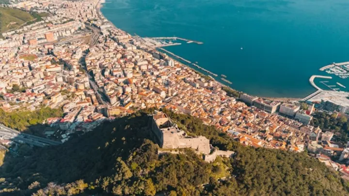 What are the Best Beaches in Salerno Italy for swimming and relaxation?