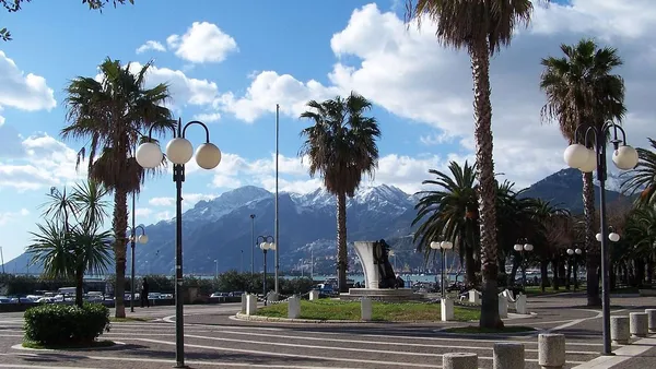 What Are the Top-Rated Things to Do in Salerno for First-Time Visitors?