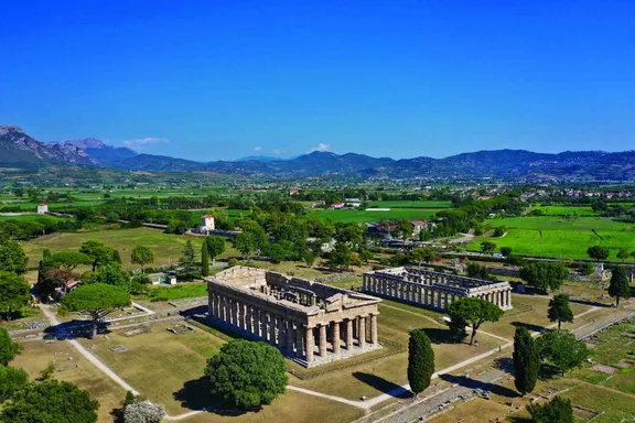 Tour of Paestum with Private Guide and Entrance Tickets-1