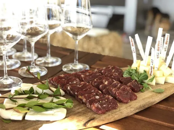 Cilento Experience: Castellabate Tour with Wine and Food Tasting-8