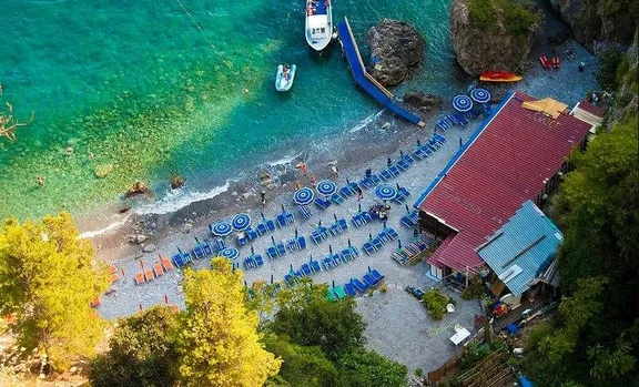 Amalfi Tour and Santa Croce Beach Day with Lunch-2