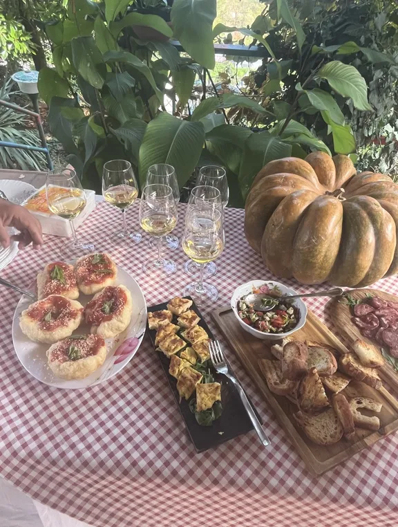 Irpinia Wine Tasting and Lunch in a Typical Farmhouse-6