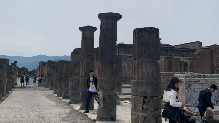 What Day Trips and Excursions Are Must-See Places to Visit in Salerno and Nearby Areas?