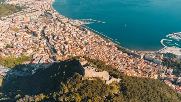 What are the Best Beaches in Salerno Italy for swimming and relaxation?